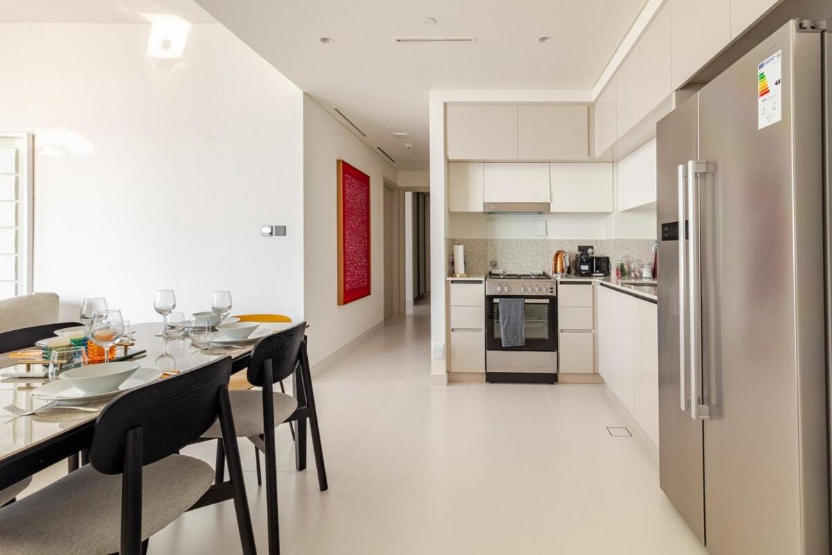 2br-beach Access - Stunning Marina&palm View Dubai